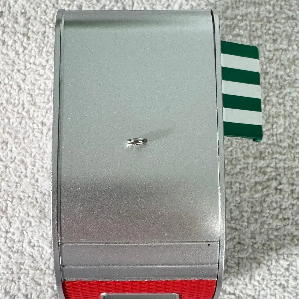 2012 Happy Campers, Magic 2012‎ Hallmark Christmas Ornament -QXG4324 No Box